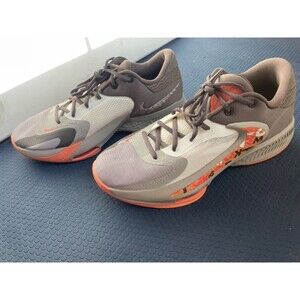 Size 11 - Nike Zoom Freak 4 Letter Bros Giannis Antetokounmpo Milwaukee Bucks